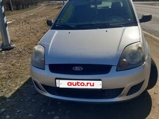 2007 Ford Fiesta Mk5, серебристый, 300000 рублей, вид 1