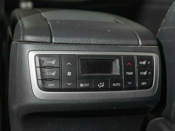 2015 Toyota Highlander III (XU50), серебристый, 2300000 рублей - вид 18