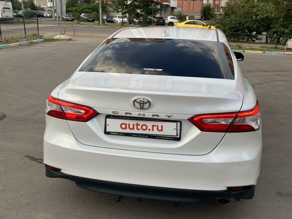 2018 Toyota Camry VIII (XV70), белый, 2500000 рублей - вид 8