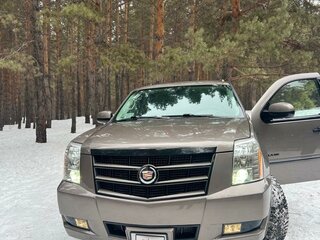 2014 Cadillac Escalade III, коричневый, 2750000 рублей, вид 2