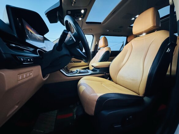 2020 Kia Carnival IV, белый, 4599000 рублей - вид 10