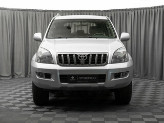 2008 Toyota Land Cruiser Prado 4-speed 120 Series Рестайлинг, серебристый, 1990000 рублей, вид 3