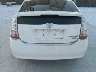 2010 Toyota Prius JDM II Рестайлинг (XW20), белый, 1400000 рублей, вид 2