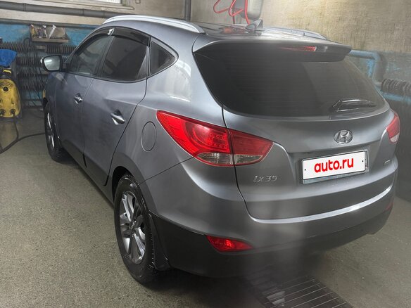 2013 Hyundai ix35 I Рестайлинг, серый, 1470000 рублей - вид 9