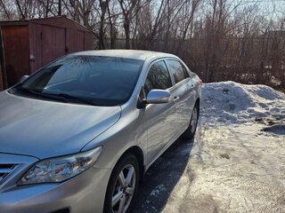 2012 Toyota Corolla X (E140, E150) Рестайлинг, серебристый, 950000 рублей, вид 1