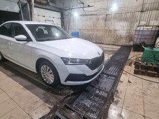 2021 Skoda Octavia IV (A8), белый, 1690000 рублей, вид 1