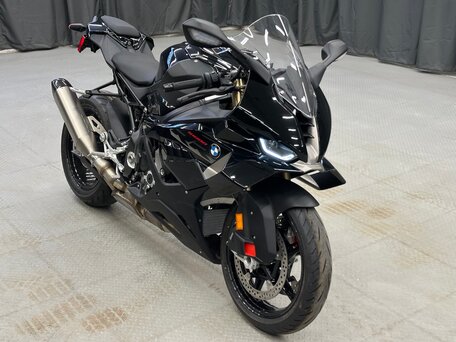 2026 BMW S 1000 RR, чёрный, 2600000 рублей, вид 5