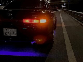 1993 Toyota Mark II VII (X90), чёрный, 950000 рублей, вид 3
