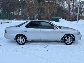 1996 Toyota Vista IV (V40), серебристый, 445000 рублей, вид 3