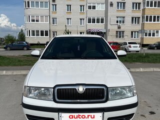 2010 Skoda Octavia I (A4) Рестайлинг, белый, 495000 рублей, вид 3