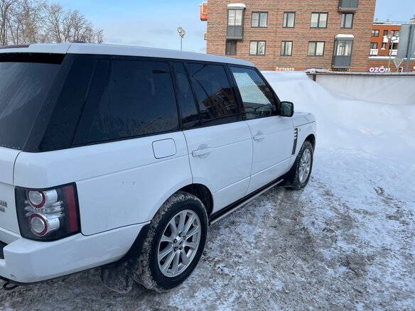 2012 Land Rover Range Rover III Рестайлинг 2, белый, 1870000 рублей - вид 2