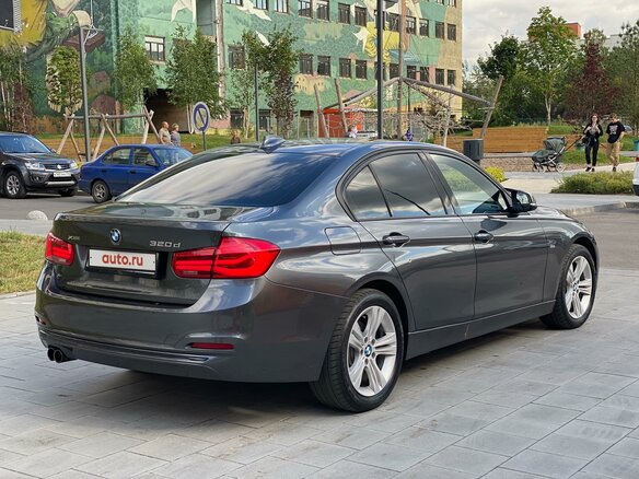 2015 BMW 3 серии 320d xDrive VI (F3x) Рестайлинг, серый - вид 3