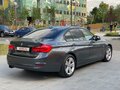 2015 BMW 3 серии 320d xDrive VI (F3x) Рестайлинг, серый - вид 3