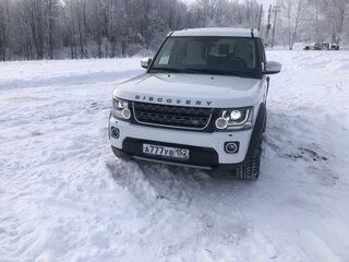 2014 Land Rover Discovery IV Рестайлинг, белый, 2500000 рублей, вид 3