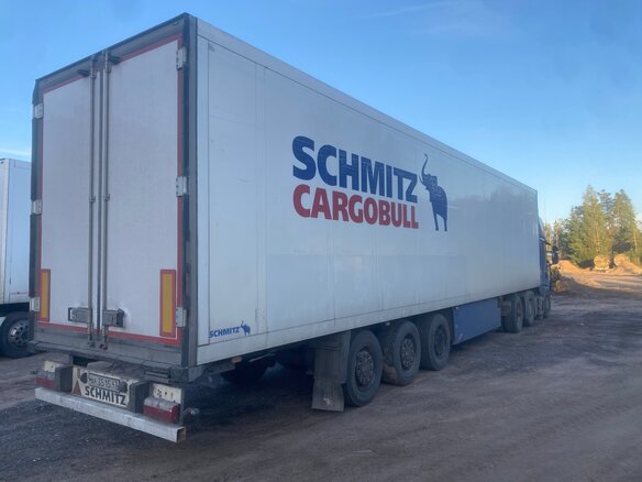 2005 Schmitz Cargobull SKO, белый, 3200000 рублей - вид 10