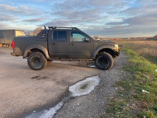 2007 Nissan Navara (Frontier) III (D40), чёрный, 1500000 рублей, вид 4