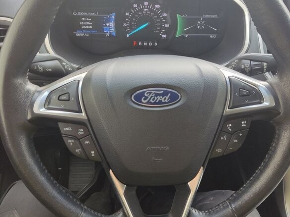 2020 Ford Edge II Рестайлинг, золотистый, 1570000 рублей - вид 6