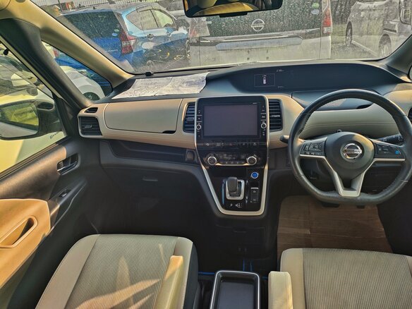 2018 Nissan Serena V (C27), белый, 2325000 рублей - вид 9