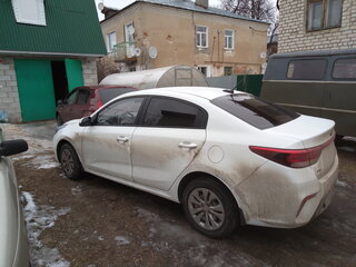 2018 Kia Rio IV, белый, 1450000 рублей, вид 3