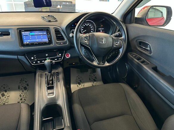 2018 Honda Vezel I Рестайлинг, красный, 1999900 рублей - вид 15