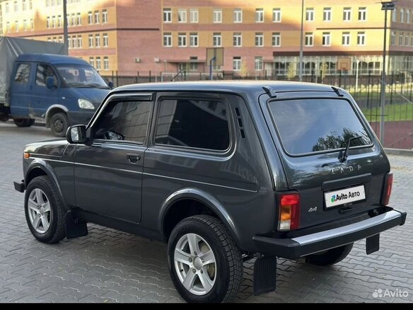 2020 Lada (ВАЗ) 2121 (4x4) I Рестайлинг (2020), коричневый, 800000 рублей - вид 3