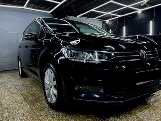 2019 Volkswagen Touran DSG7 II, чёрный, 2250000 рублей, вид 1