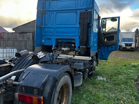 2009 DAF XF 105, синий, 2200000 рублей, вид 3