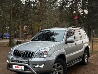 2004 Toyota Land Cruiser Prado 120 Series, серебристый, 1420000 рублей, вид 1