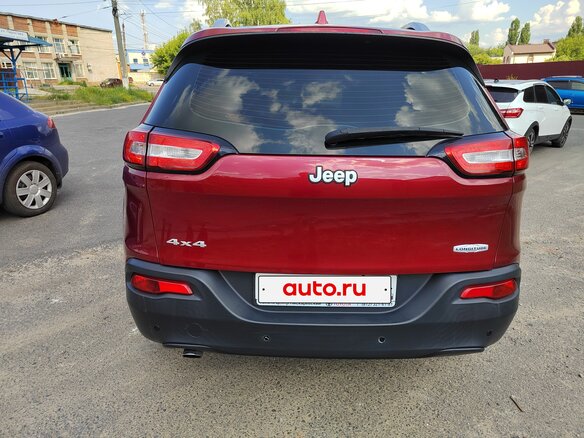 2014 Jeep Cherokee V (KL), красный, 1520000 рублей - вид 4