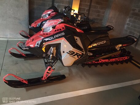 2025 Polaris 9R RMK Khaos Slash 155, красный, 2400000 рублей, вид 2