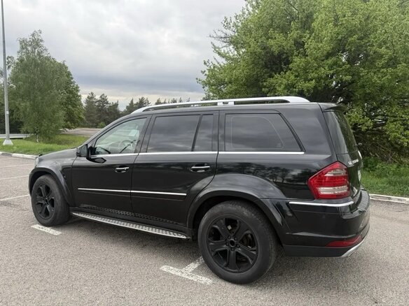 2010 Mercedes-Benz GL-Класс 350 I (X164) Рестайлинг, чёрный, 1400000 рублей - вид 6