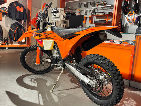 2026 KTM 500 EXC F, оранжевый, 1390000 рублей, вид 3