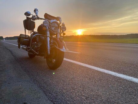 2015 Indian Chief Vintage, красный, 1700000 рублей, вид 3
