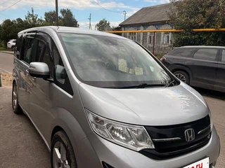 2018 Honda Stepwgn V Рестайлинг, серебристый, 1800000 рублей, вид 2