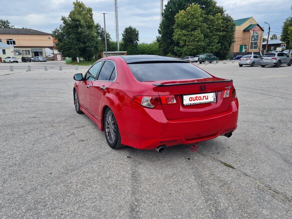 2008 Honda Accord VIII, красный, 1050000 рублей - вид 5