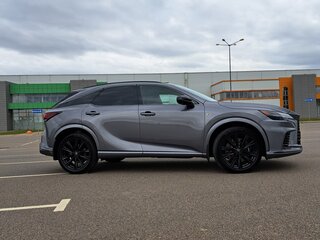 2023 Lexus RX 500h V, серый, 7514119 рублей, вид 4