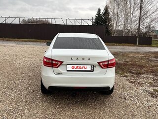 2017 Lada (ВАЗ) Vesta I, белый, 715000 рублей, вид 3