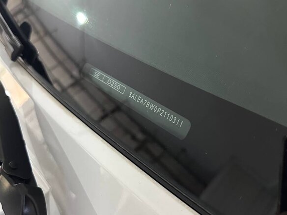2023 Land Rover Defender 110 II, белый, 12500000 рублей - вид 36