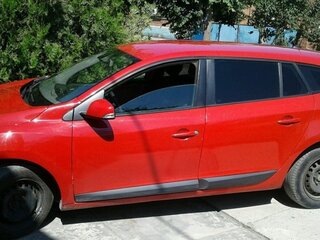 2010 Renault Megane III, красный, 900000 рублей, вид 3