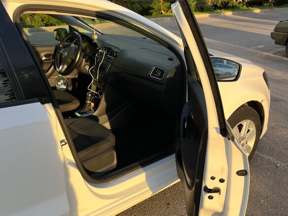 2013 Volkswagen Polo V, белый - вид 11