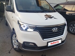 2018 Hyundai Grand Starex I Рестайлинг 2, белый, 4000000 рублей, вид 3