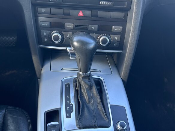2009 Audi A6 III (C6) Рестайлинг, серебристый, 1100000 рублей - вид 16