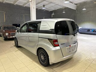 2012 Honda Freed Spike I Рестайлинг, серый, 1189000 рублей, вид 5