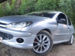 2000 Peugeot 206, серебристый, 160000 рублей, вид 1
