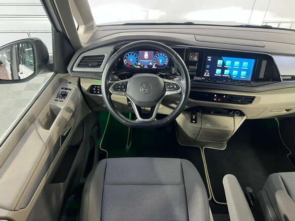 2022 Volkswagen Multivan T7, белый, 5720000 рублей - вид 15