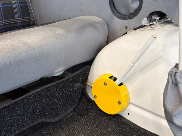 1956 BMW Isetta, жёлтый - вид 6