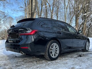 2020 BMW 3 серии 320d xDrive VII (G2x), чёрный, 2800000 рублей, вид 3