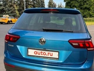 2019 Volkswagen Tiguan II, голубой, 2050000 рублей, вид 4