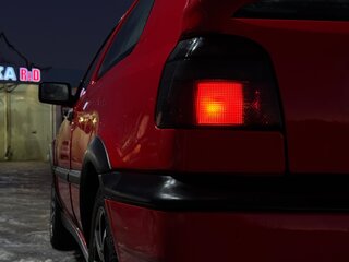 1994 Volkswagen Golf III, красный, 250000 рублей, вид 5