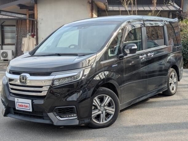 Открыть фотографии: Honda Stepwgn V Рестайлинг